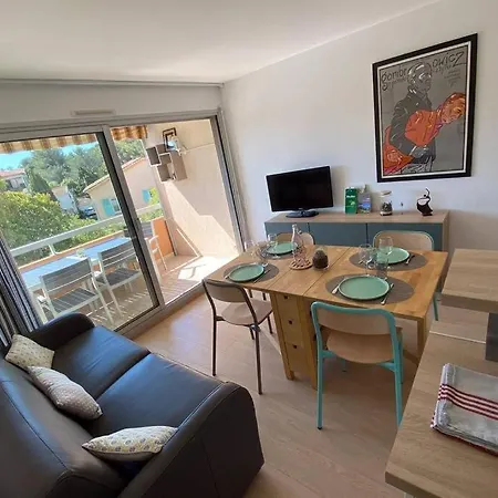 St-raphael - Joli T1 Au Port De Santa-lucia Apartment *
